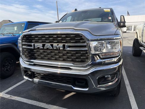 Used 2024 RAM 2500 Big Horn w/ Bed Utility Group image 2