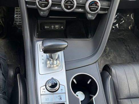 Used 2020 Genesis G70 3.3T w/ Prestige Package RWD image 12