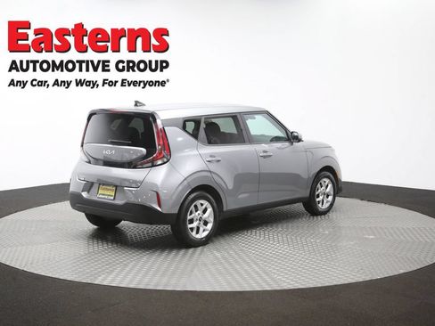 Used 2023 Kia Soul LX w/ Option Group 015 FWD image 41