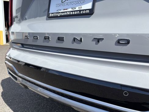 Used 2022 Kia Sorento SX AWD/4WD image 11