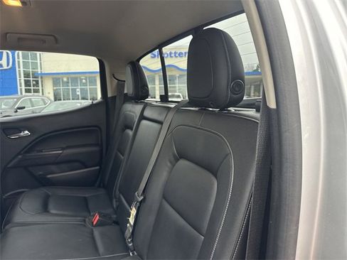 Used 2016 GMC Canyon SLT w/ Driver Alert Package image 26