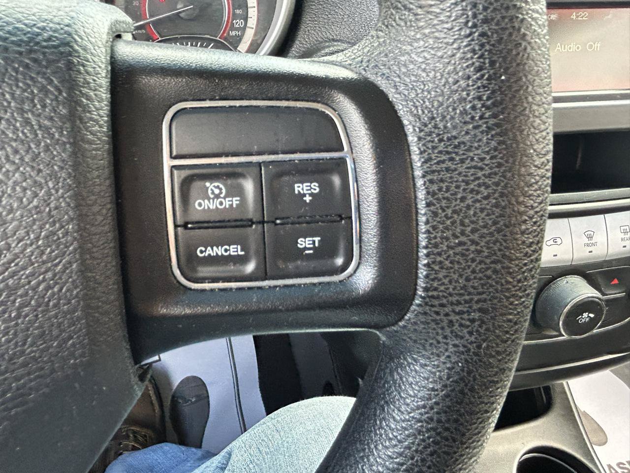 Used 2017 Dodge Journey SE w/ Flexible Seating Group FWD image 20