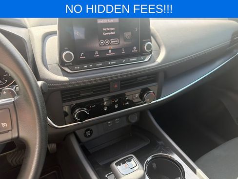 Used 2025 Nissan Rogue S FWD image 14