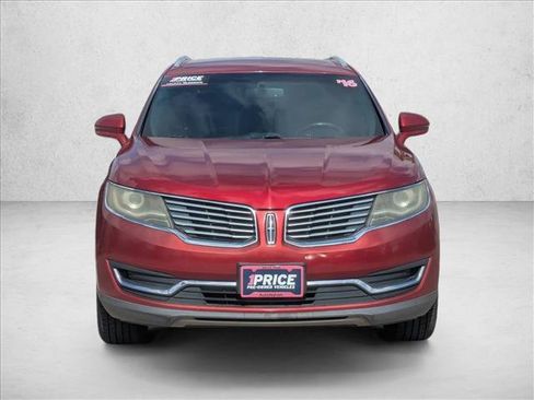 Used 2016 Lincoln MKX Premiere FWD image 2