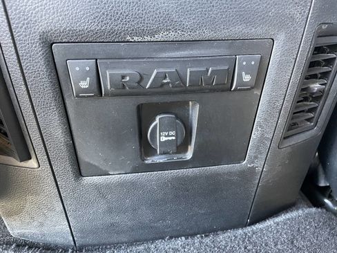Used 2014 RAM 1500 Laramie w/ Convenience Group image 33