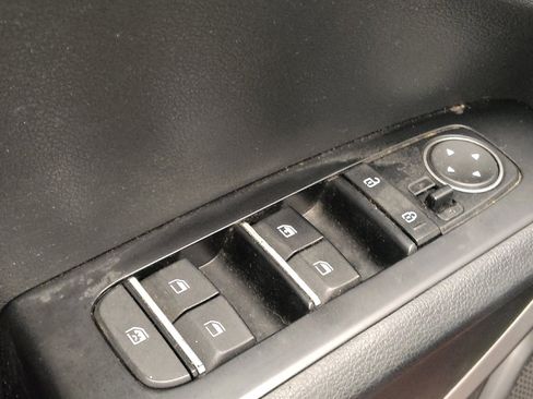 Used 2020 Kia Soul LX image 27