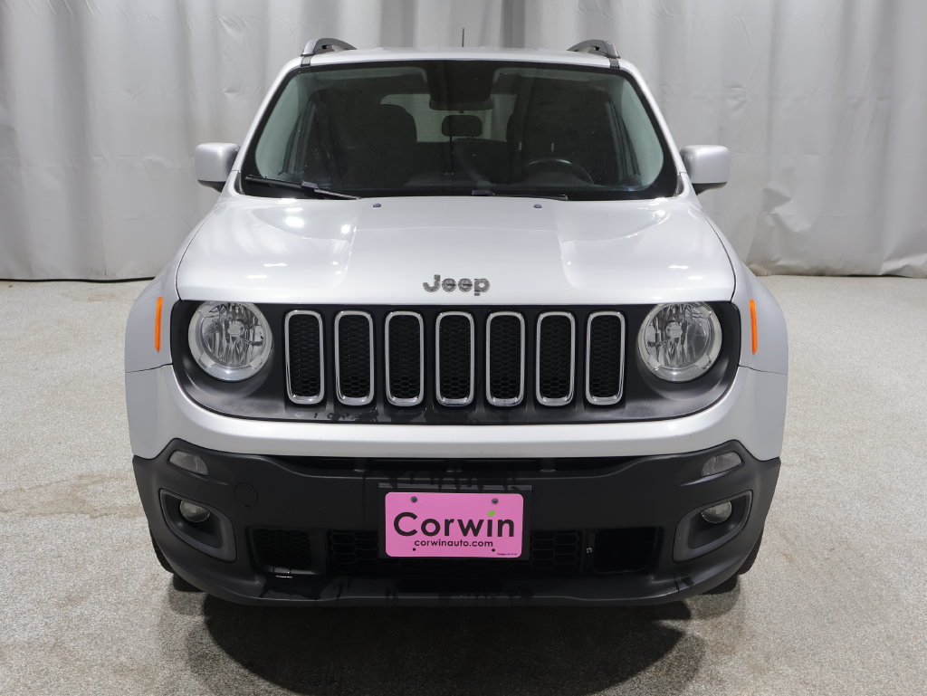 Used 2016 Jeep Renegade Latitude AWD/4WD image 8