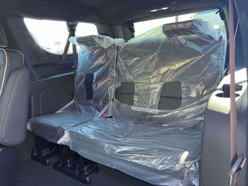 New 2026 Chevrolet Suburban Premier w/ Sun And Tow Package image 10