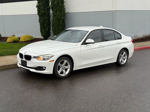 Used 2015 BMW 320i xDrive Sedan image 1