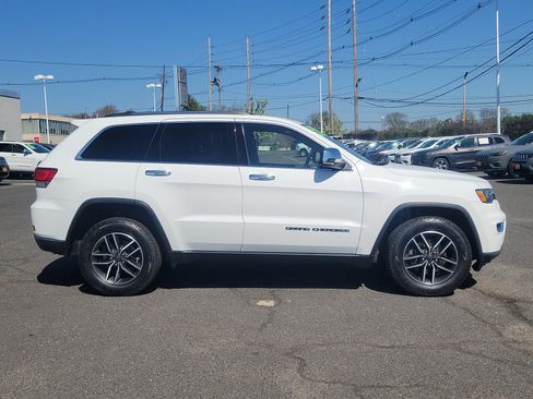 Used 2020 Jeep Grand Cherokee Limited image 7