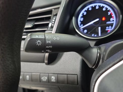 Used 2021 Toyota Camry LE FWD image 24