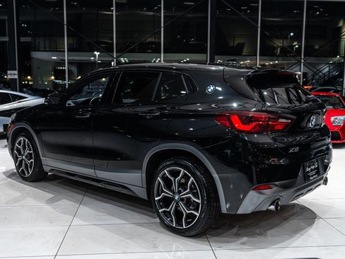 Used 2022 BMW X2 xDrive28i w/ M Sport X Package image 2
