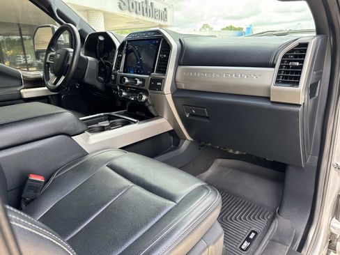 Used 2022 Ford F450 Lariat w/ Lariat Ultimate Package image 12