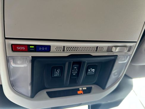 Used 2022 Subaru Forester Limited image 46