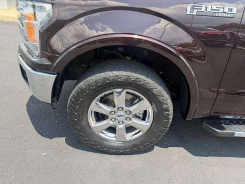 Used 2019 Ford F150 Lariat AWD/4WD image 11