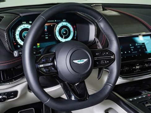 Used 2025 Aston Martin DBX 707 AWD/4WD image 25