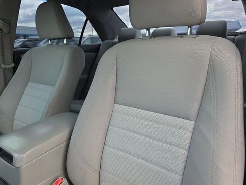 Used 2017 Toyota Camry LE image 12