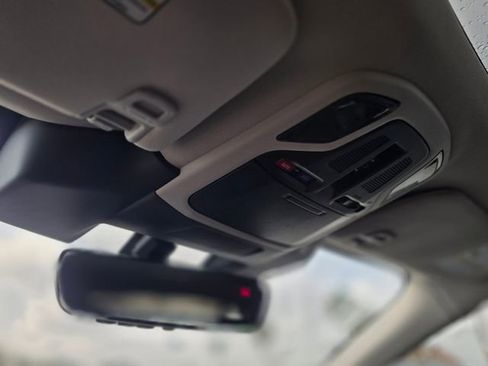 Certified 2023 Subaru Outback Limited image 39