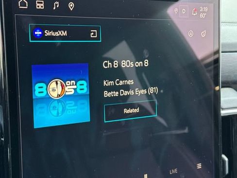 Used 2025 GMC Yukon XL Denali image 19