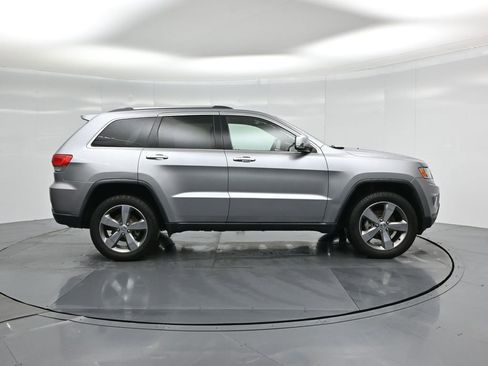 Used 2016 Jeep Grand Cherokee Limited image 26