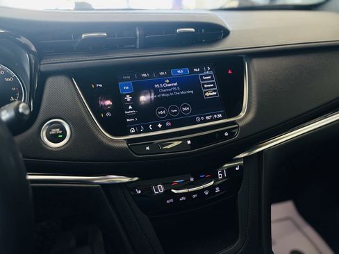 Used 2021 Cadillac XT5 Premium Luxury FWD image 54