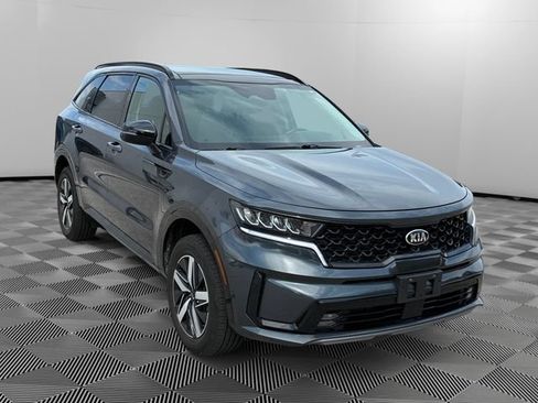 Used 2021 Kia Sorento EX w/ Panoramic Sunroof Package AWD/4WD image 7