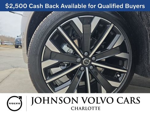 New 2026 Volvo XC60 B5 Ultra w/ Protection Package Premier image 35