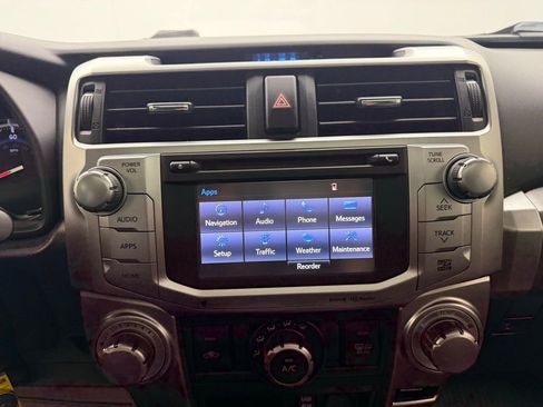 Used 2019 Toyota 4Runner 4WD image 31