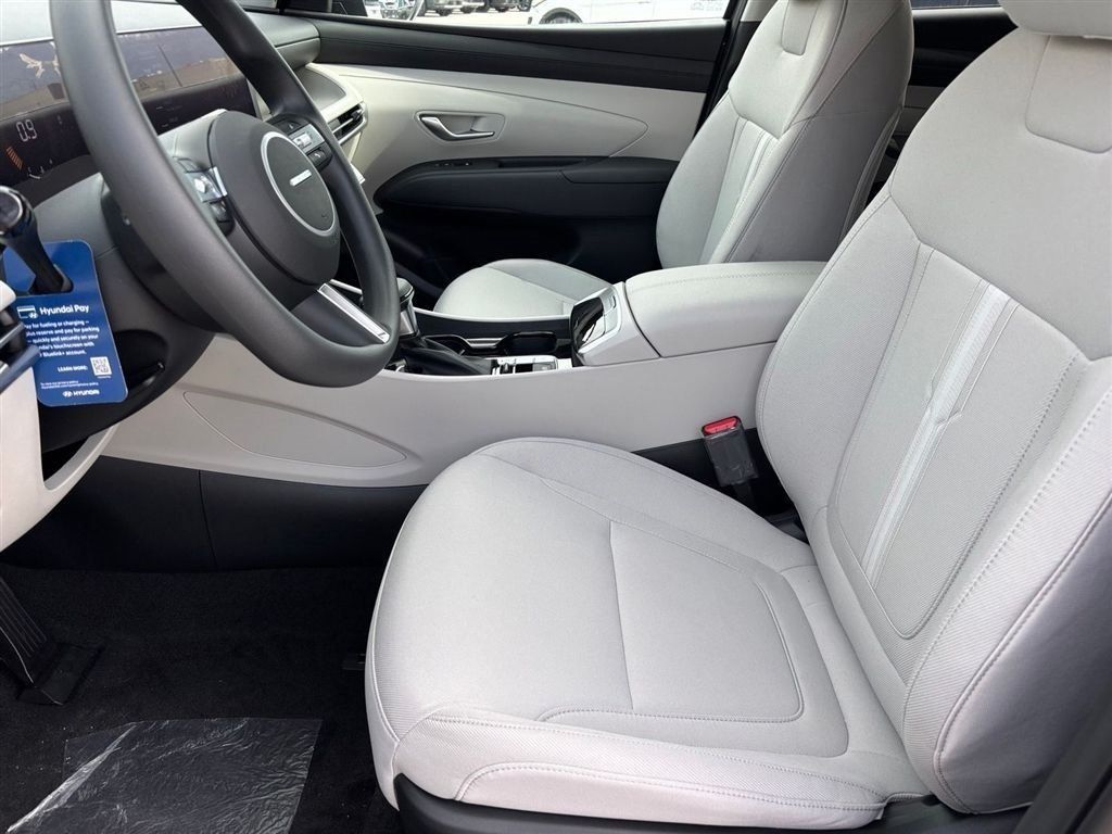 New 2026 Hyundai Tucson SEL Plus FWD image 12