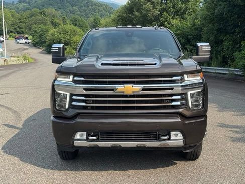 Used 2021 Chevrolet Silverado 3500 High Country w/ Snow Plow Prep/Camper Package AWD/4WD image 2