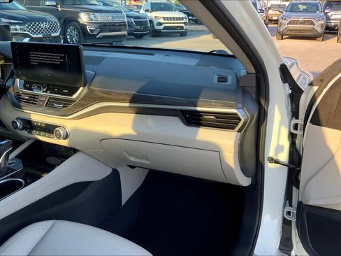 Used 2023 Nissan Altima 2.5 SL image 18