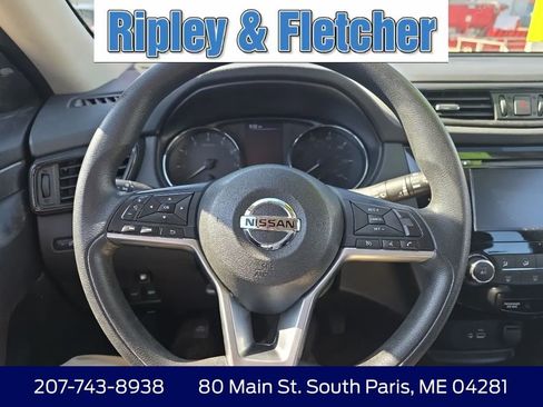 Used 2018 Nissan Rogue S AWD/4WD image 20