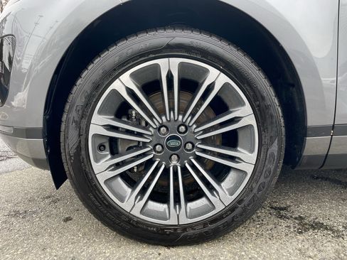 Certified 2024 Land Rover Range Rover Evoque S image 9