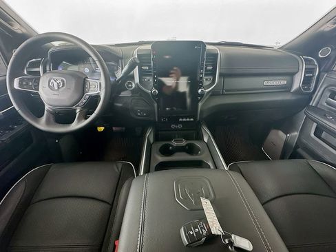 New 2025 RAM 3500 Laramie AWD/4WD image 9