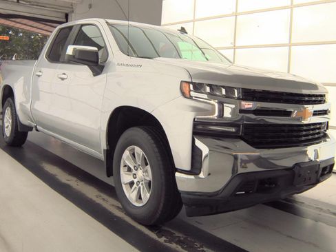 Used 2019 Chevrolet Silverado 1500 LT w/ All-Star Edition AWD/4WD image 4