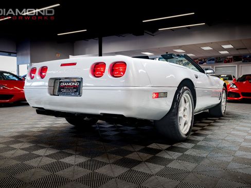 Used 1996 Chevrolet Corvette Convertible image 24