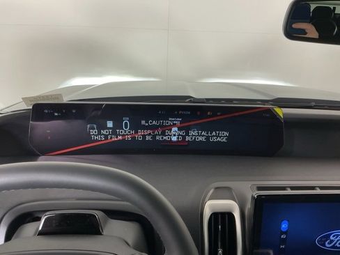 New 2025 Ford Expedition Max Active image 19