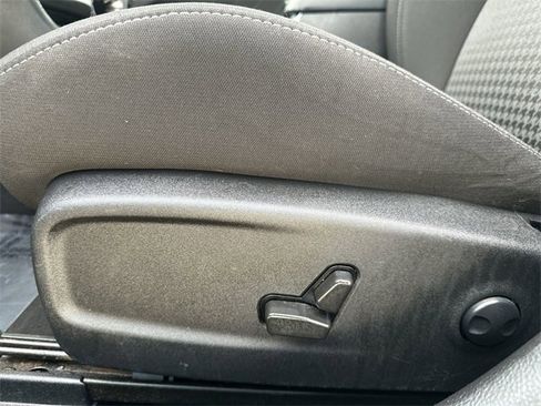 Used 2022 Dodge Charger GT image 14