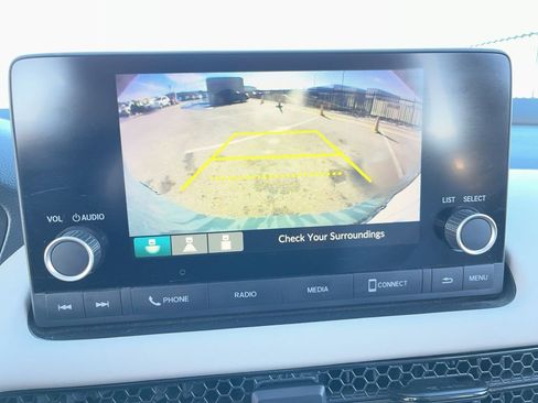 Certified 2025 Honda HR-V LX image 23