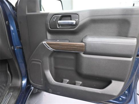 Used 2021 Chevrolet Silverado 1500 LT Trail Boss w/ Bed Protection Package image 11