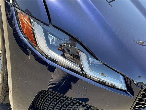 New 2026 Jaguar F-PACE R-Dynamic S image 33