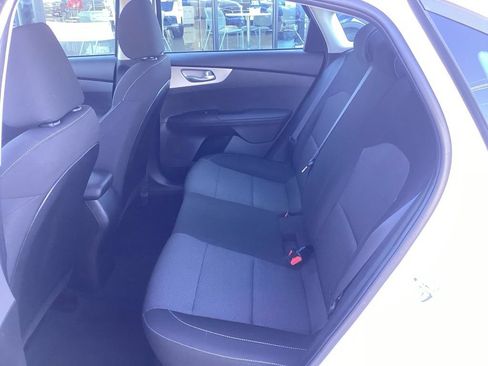 Used 2023 Kia Forte LXS w/ LXS Technology Package FWD image 15