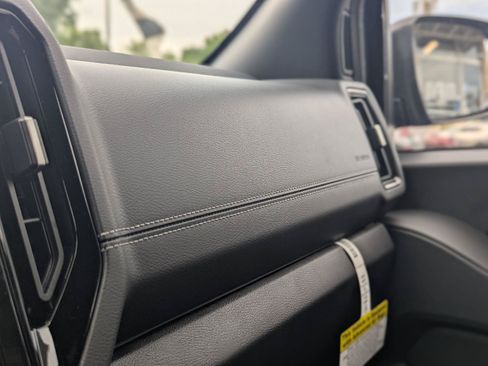 New 2026 Nissan Frontier SV w/ All-Weather Content Package AWD/4WD image 25