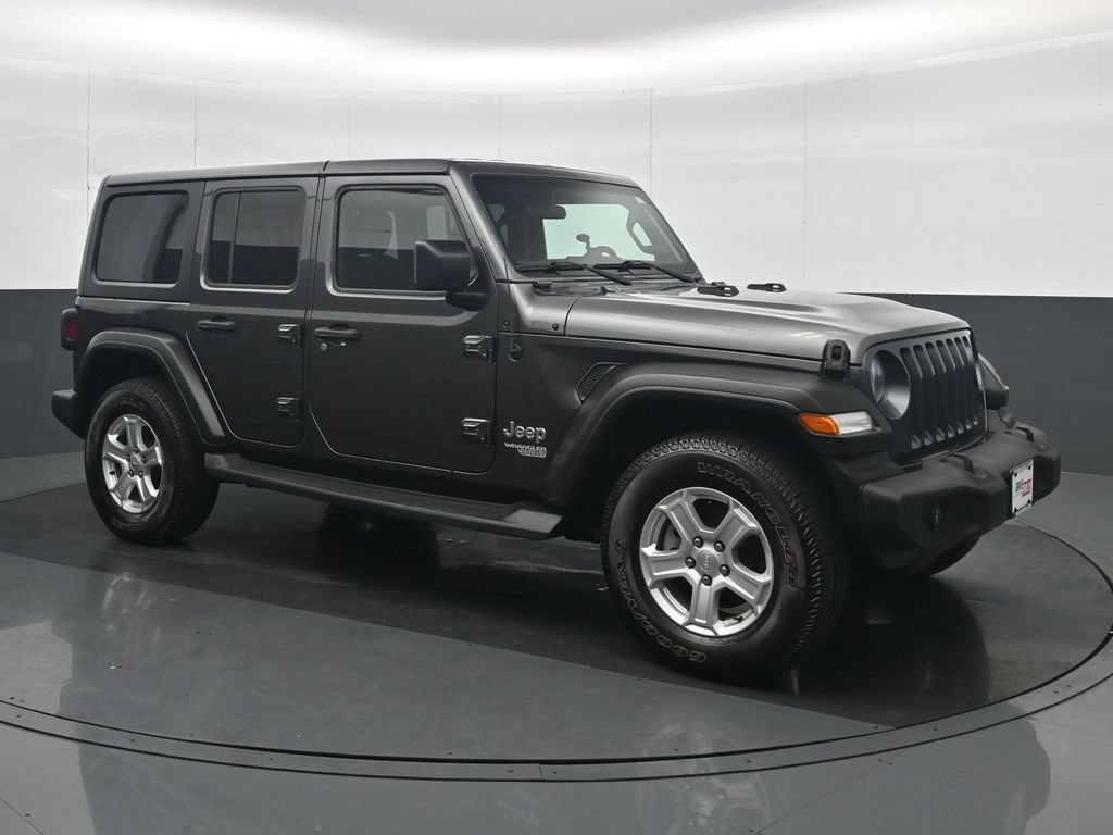 Used 2018 Jeep Wrangler Unlimited Sport AWD/4WD image 8
