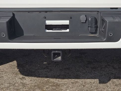 Used 2024 Ford F150 Platinum w/ FX4 Off-Road Package image 36