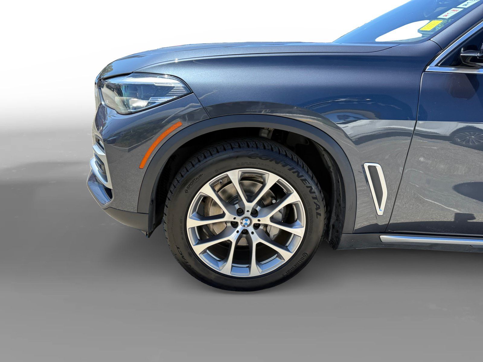 Used 2019 BMW X5 xDrive40i w/ Convenience Package AWD/4WD image 9