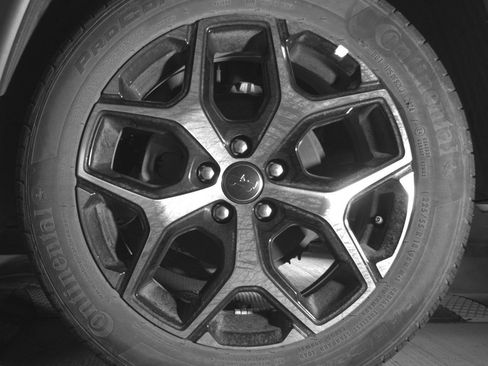 Used 2025 Jeep Compass Limited image 11