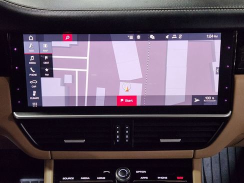 Used 2019 Porsche Cayenne image 37