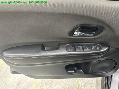 Used 2019 Honda HR-V Sport image 25