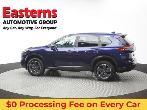 Used 2024 Nissan Rogue SV AWD/4WD image 61